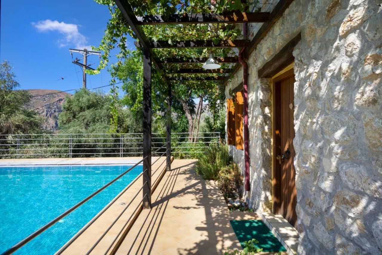 Villa Talos Palaiochora Exterior foto