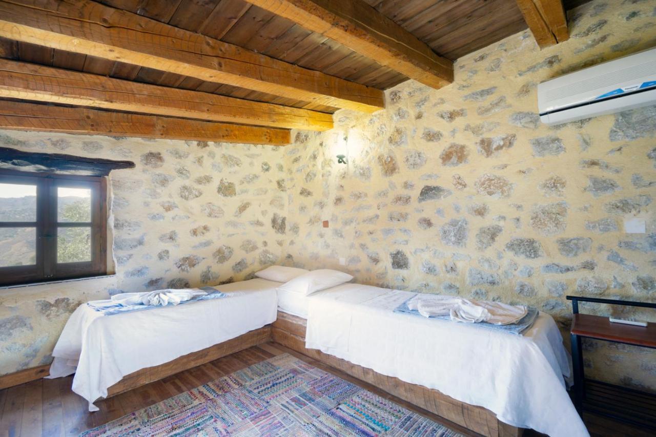 Villa Talos Palaiochora Exterior foto